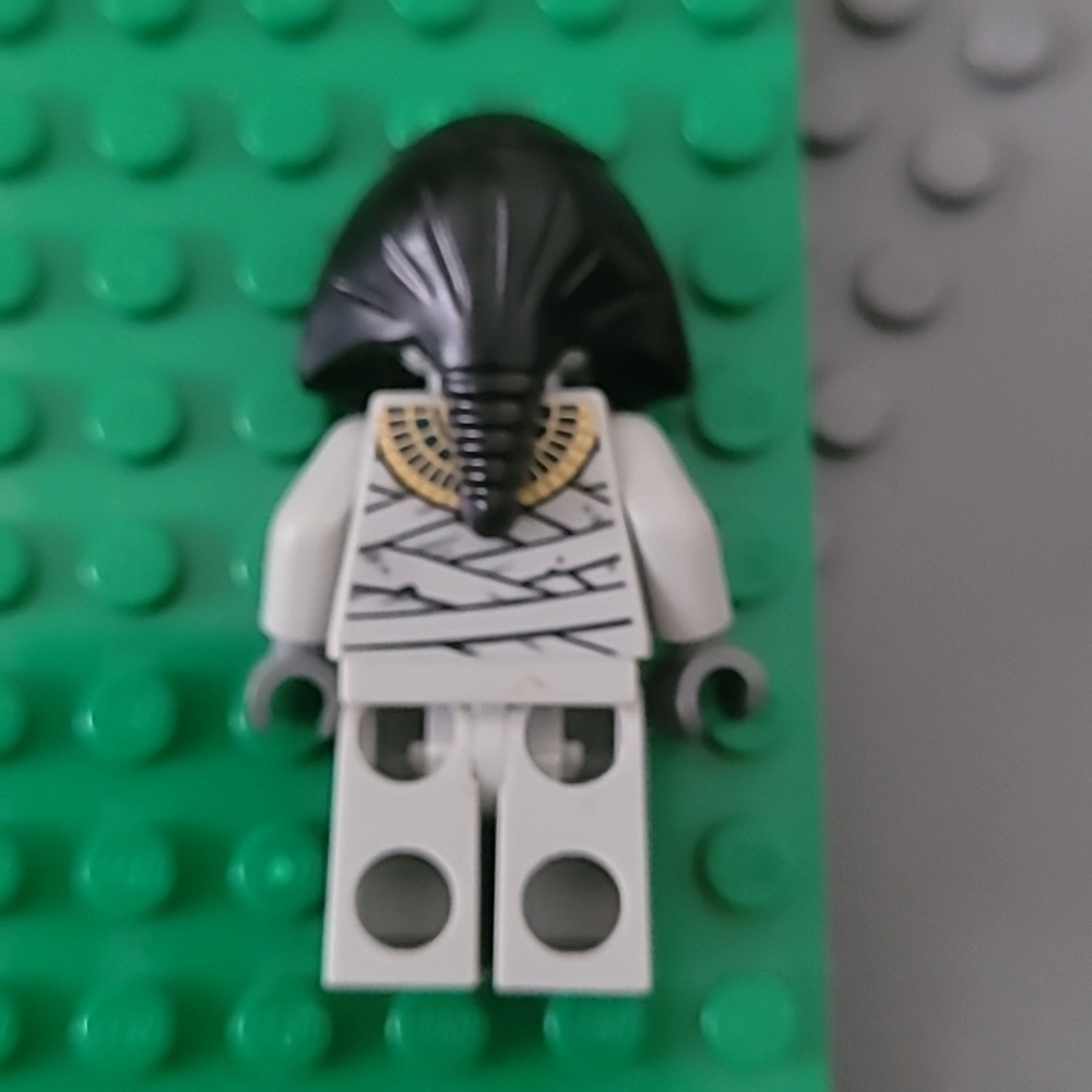 Lego Pharoa's Quest Mummy Warrior Figure - Picture 3 of 5
